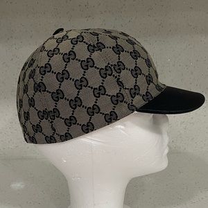 ** AUTHENTIC** Children’s Original GG canvas baseball hat